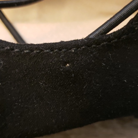 $6 w/ bundle! Girls Cat & Jack Black Flats - Picture 5 of 6